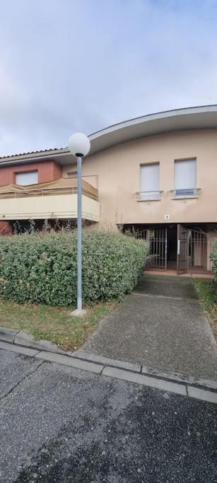 T2 Pool & Terrasse - Parking - Metro - Wifi Apartment Toulouse Exterior foto